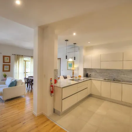 Large And Comfortable 2-bedroom In Dbri1-1 Apartament *