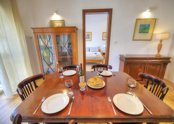 Large And Comfortable 2-bedroom In Dbri1-1 *